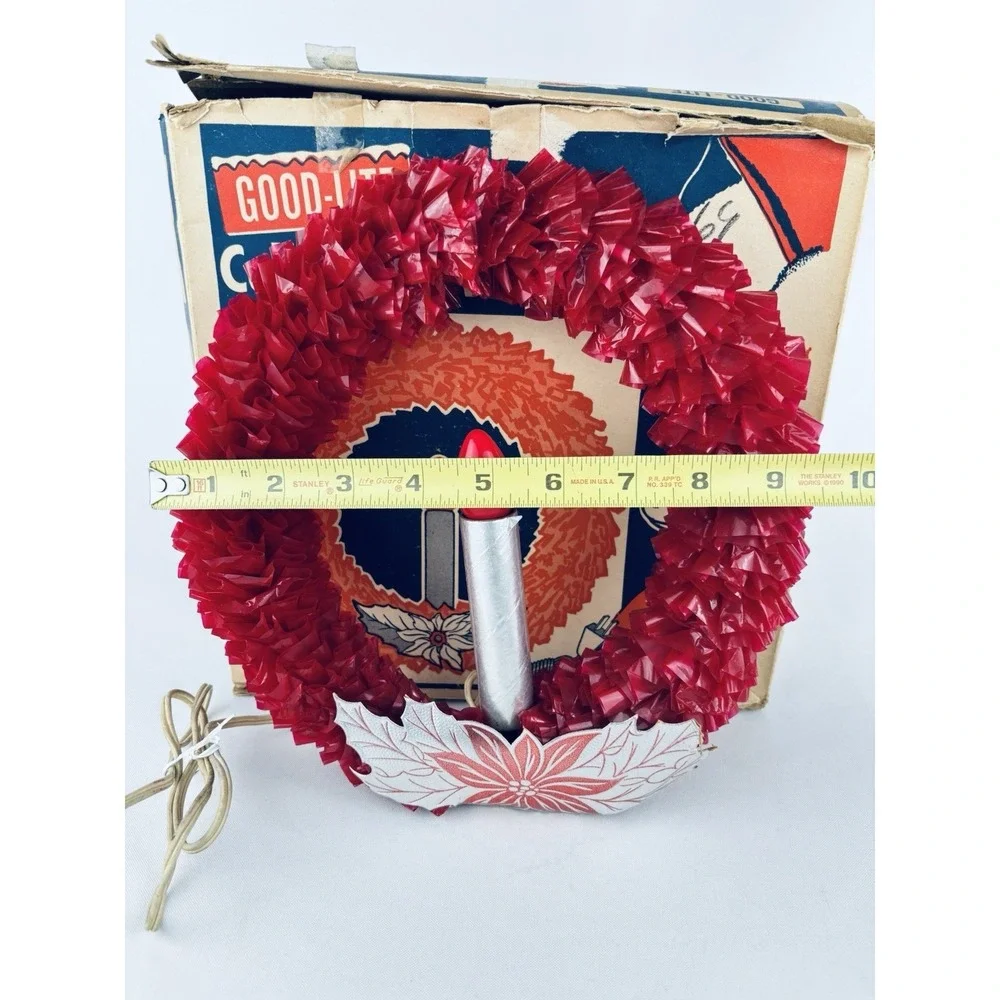 Vintage Good-Lite Electric Wreath of‎ Red Sparkling Cellophane Light Christmas